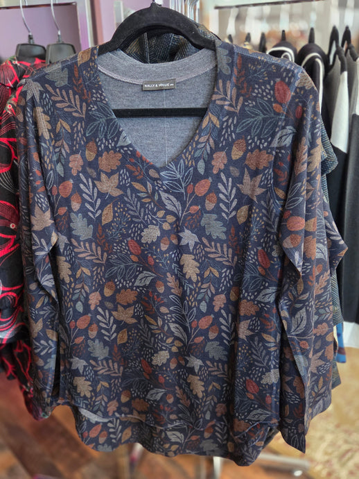 Multi Leaves V-Neck Hacci Top