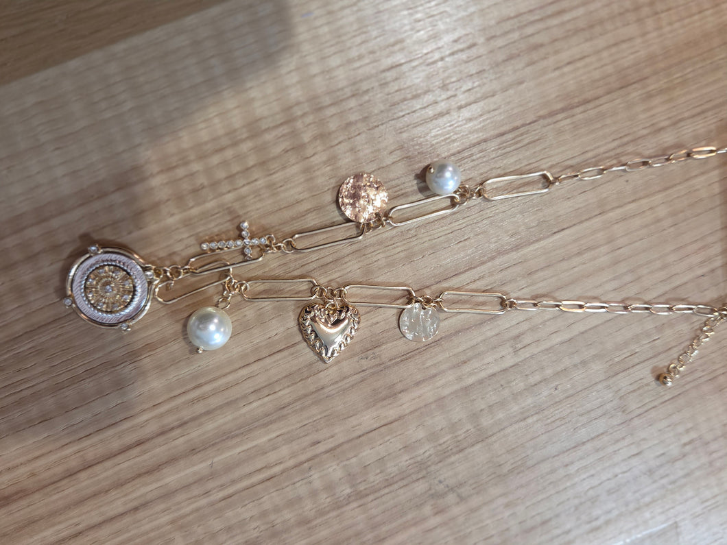 Charms & Pearls NK