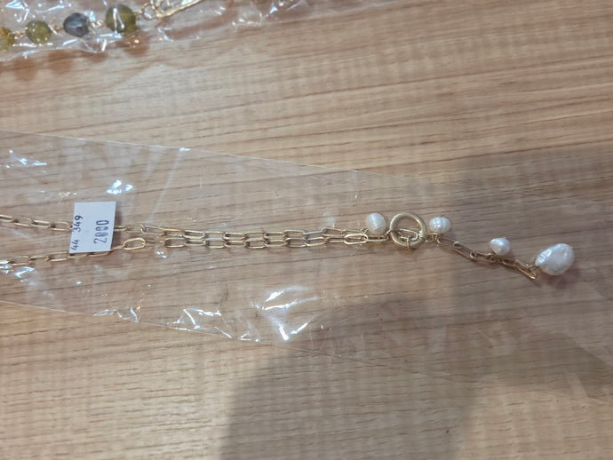 Paperclip with Pearls