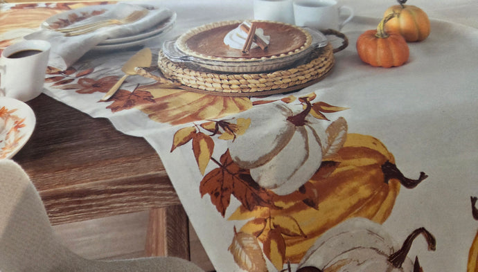Pumpkin Border Tablecloth
