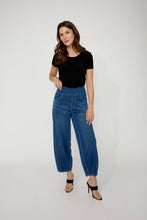 Load image into Gallery viewer, Compli K High Waist Crop Trouser