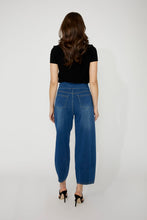 Load image into Gallery viewer, Compli K High Waist Crop Trouser