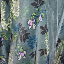 Load image into Gallery viewer, Sjorland Botanical Velvet Jacket