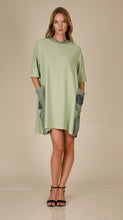 Load image into Gallery viewer, Inoah Cowl Turtleneck