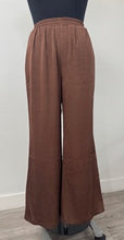 Load image into Gallery viewer, Satin Pant