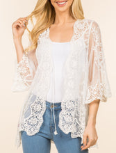 Load image into Gallery viewer, Scallop Lace Detailed Jacket Style Kimono