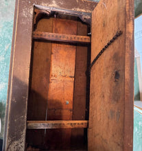 Load image into Gallery viewer, Small Antique Table