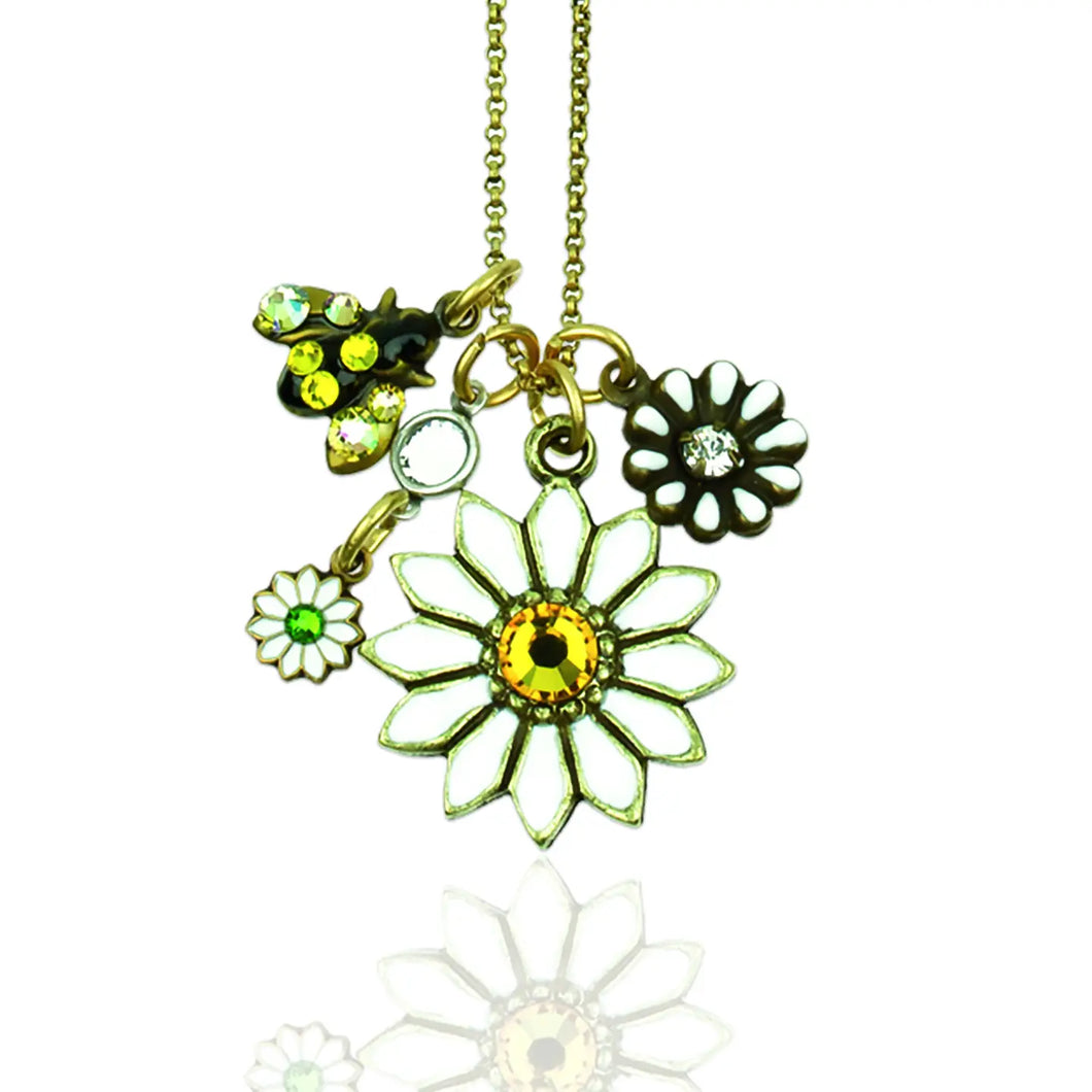 Oopsy Daisy Necklace