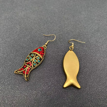Load image into Gallery viewer, Vintage Nepal Style Fish Dangle Earrings