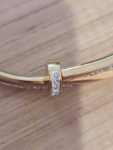 Load image into Gallery viewer, Nail Head Bangle