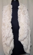 Load image into Gallery viewer, Faux Fur Vest with Pockets