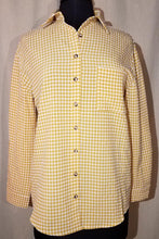 Load image into Gallery viewer, Gingham Button Down Shirt