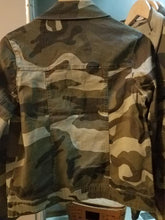Load image into Gallery viewer, Missy Camo Jacket